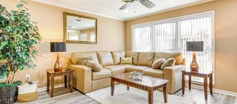 小石城迷人住宅飯店，距市中心6英里