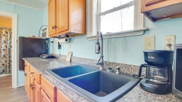 Apartment (0 Bedroom) | Interior