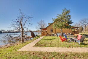 Interior - Private Lake On-site: Secluded Retreat in Grant! (Hugo)