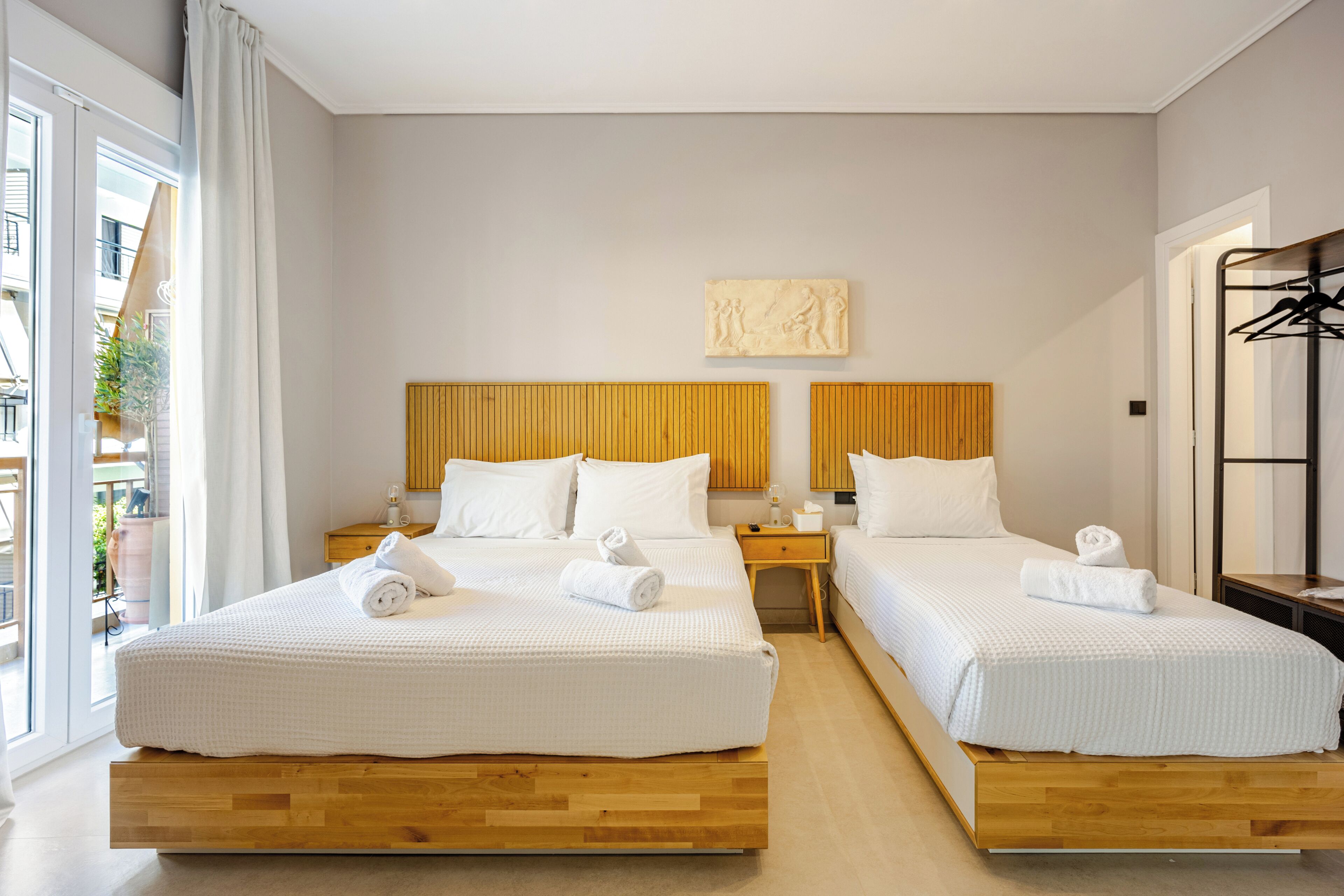 2 habitaciones, tabla de planchar con plancha y wifi gratis 