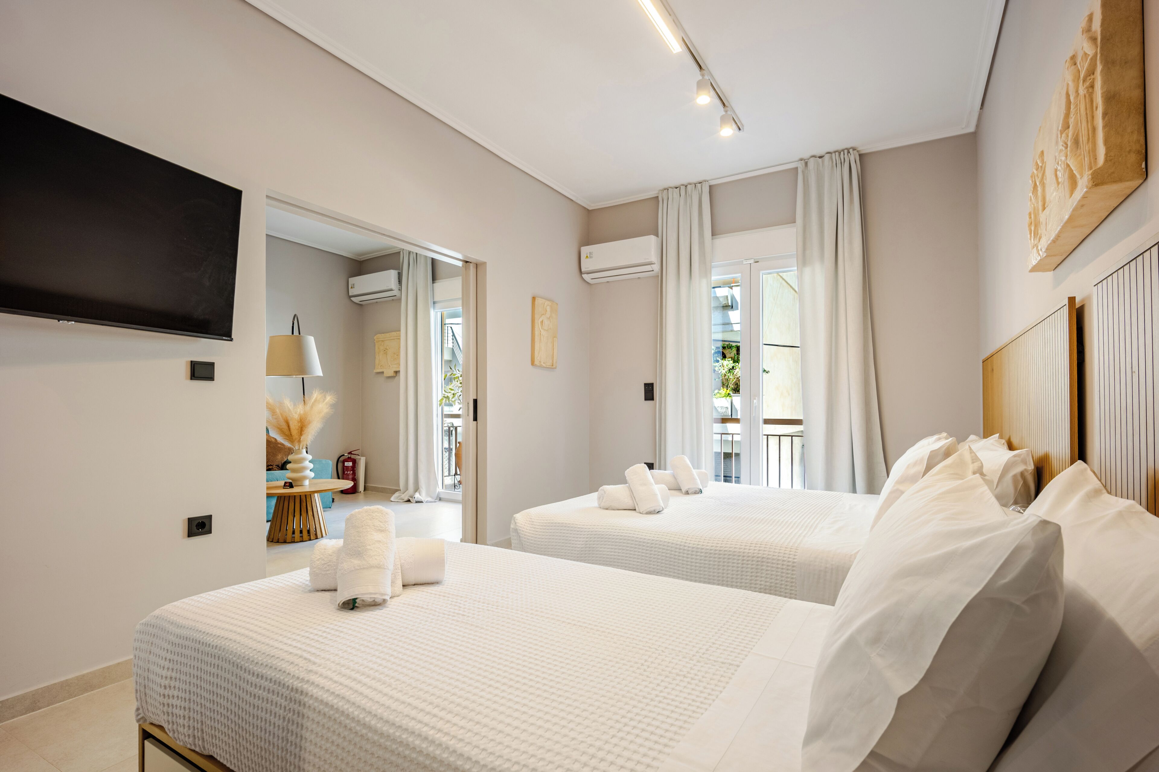 2 bedrooms, iron/ironing board, free WiFi, bed sheets