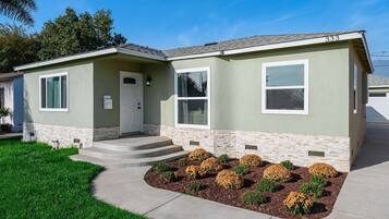 House | 3 bedrooms, Internet