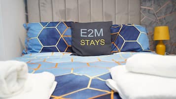 2 bedrooms, iron/ironing board, free WiFi