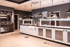 Daily buffet breakfast (EUR 17.9 per person)