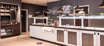 Premier Inn Stuttgart City Centre