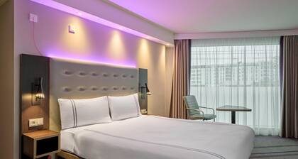 Premier Inn Stuttgart City Centre