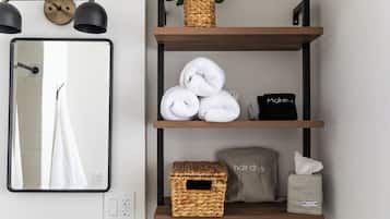 Habitación Confort, 2 camas de matrimonio, microondas, planta baja | Wifi gratis