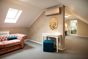 Deluxe Apartment, Patio