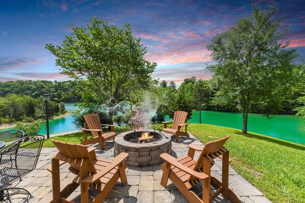 Property grounds - Direct Lake Front Retreat | Private Dock | 8 Acres (Dandridge)