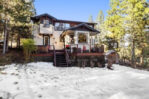 Exterior - Hot Tub Home Near Phil's Trail Sleeps 8 Pets OK (Bend)