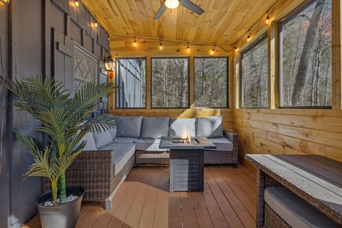 High Top Cabin 3 Bedroom Cabin