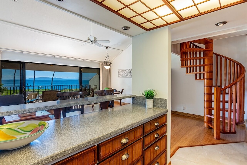 Maalaea Surf Resort by null