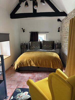 1 soverom, reiseseng for barn og sengetøy