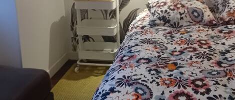 1 camera, ferro/asse da stiro, Wi-Fi, lenzuola