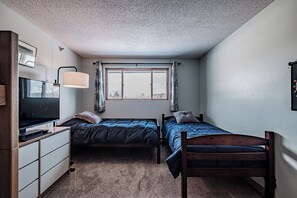 1 bedroom, WiFi, bed sheets - Fall Line Condo at Sunday River (Newry)