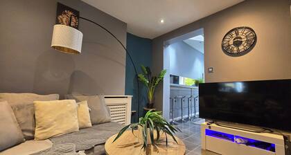 Cozy 4 Bedroom House in the Heart of Brixton