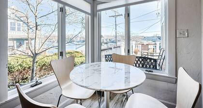 Painter's Perch: Rocky Neck