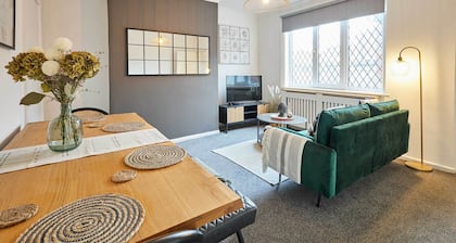 Host & Stay | Joffre Avenue