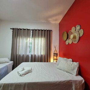 2 bedrooms, iron/ironing board, WiFi, bed sheets