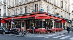 Point of interest - A MEMORABLE PARISIAN EXPERIENCE NEXT TO LE MARAIS - RUE ST SABIN (Paris)