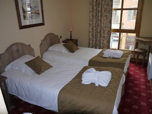 1 soverom, strykejern/-brett, wi-fi og sengetøy