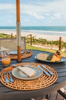 Desayuno completo incluido todos los días 