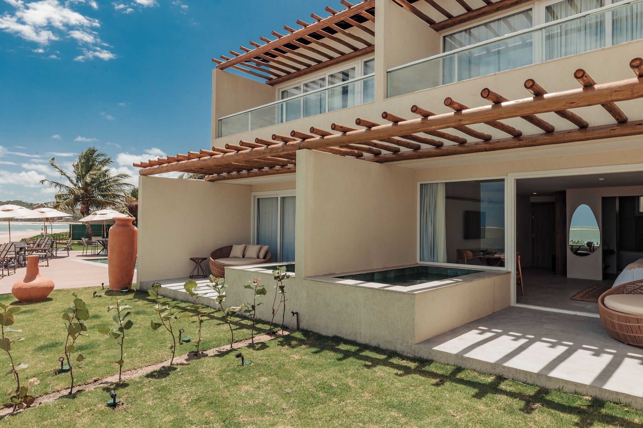 尊荣客房, 无烟房, 私人游泳池 | 意大利 Frette 床单、高档床上用品、加厚床垫、迷你吧