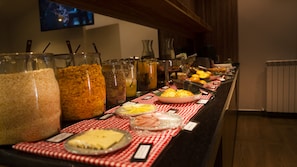 Free daily buffet breakfast