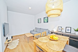 1 bedroom, iron/ironing board, free WiFi - Secret Garden by Grand Apartments (Sopot)