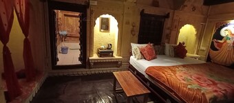 Maa haveli home stay jaisalmer

