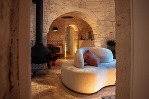 Interior - Brand new facility with swimming pool, surrounded by greenery complete with all the comforts (Puglia)
