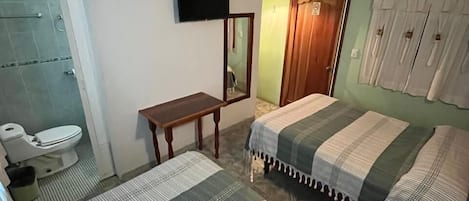 Chambre Double Standard, douche avec barres dâappui, non-fumeur
