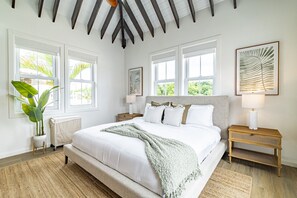 3 chambres, fer et planche à repasser, accès au Wi-Fi (inclus)