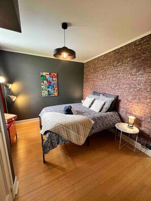 7 Schlafzimmer, Bügeleisen/Bügelbrett, WLAN, Bettwäsche