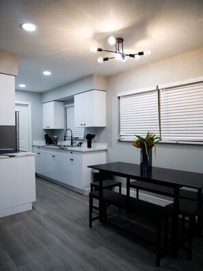 Dining - HOME AWAY FROM...HOME!! (Fort Myers)