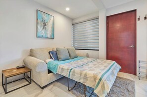 1 chambre, fer et planche à repasser, Wi-Fi, draps fournis