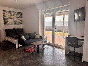 Smart TV - Cozy hilltop stay in Weikersheim (Weikersheim)