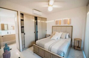 2 多间卧室、熨斗/熨衣板、WiFi、床单