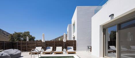 Vila superior, 3 quartos, piscina particular, vista para a montanha | Piscina particular