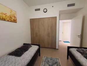 2 soverom, strykejern/-brett, wi-fi og sengetøy