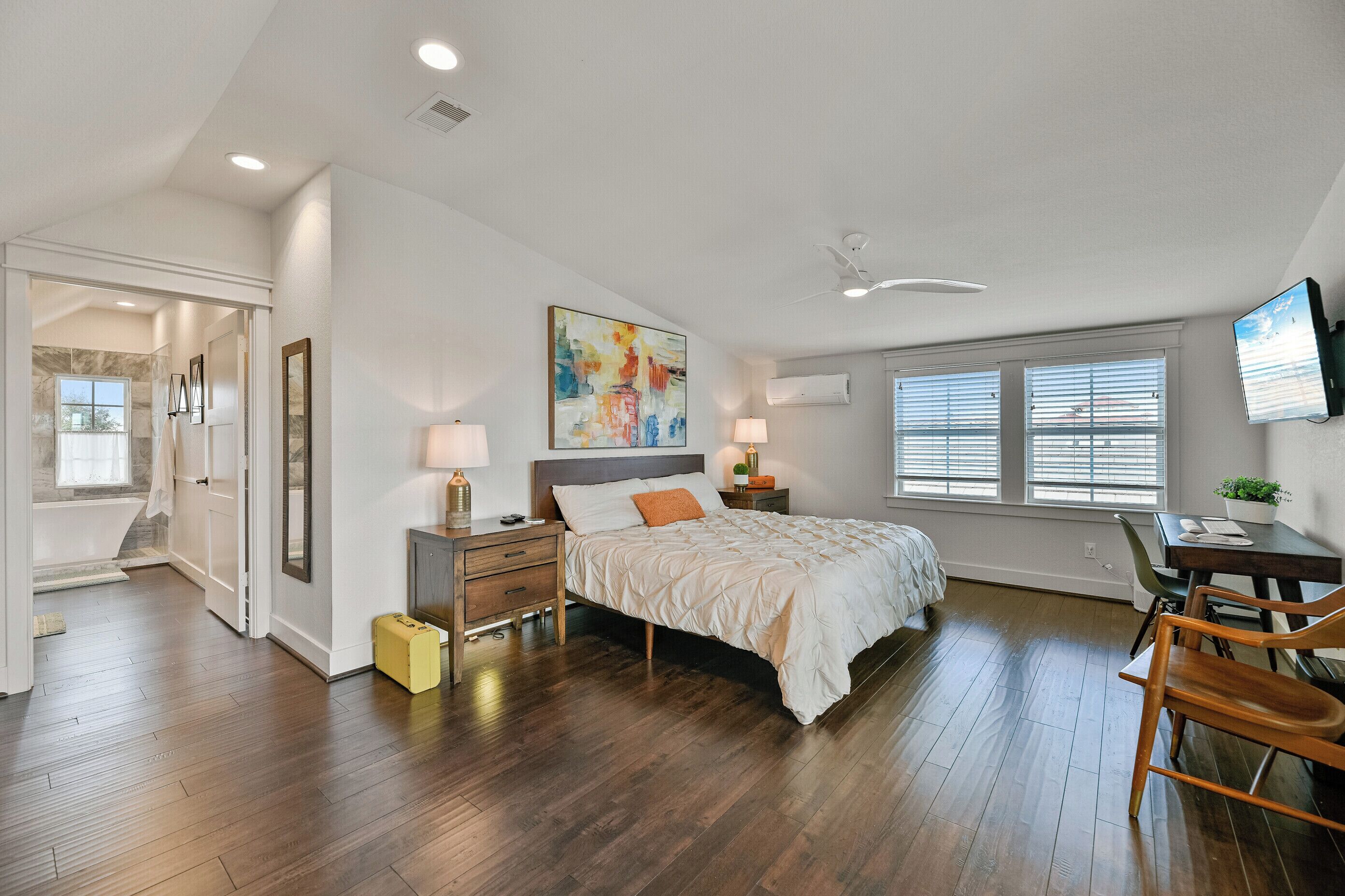 2 chambres, bureau, fer et planche à repasser, Wi-Fi