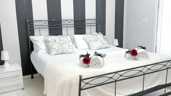 3 soverom, strykejern/-brett, wi-fi (inkludert) og sengetøy