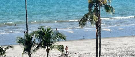 Sun-loungers, beach towels