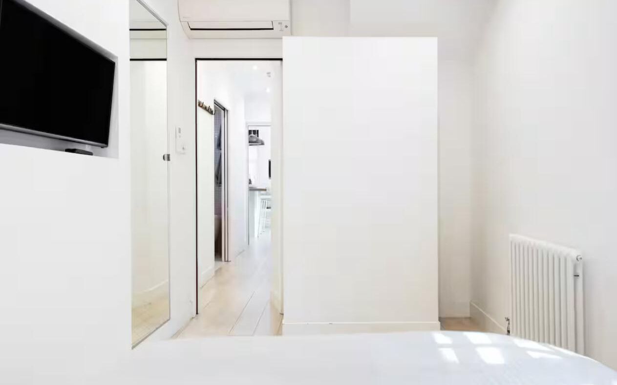 1 bedroom, iron/ironing board, travel cot, WiFi