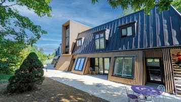 Khu ẩm thực ngoài trời