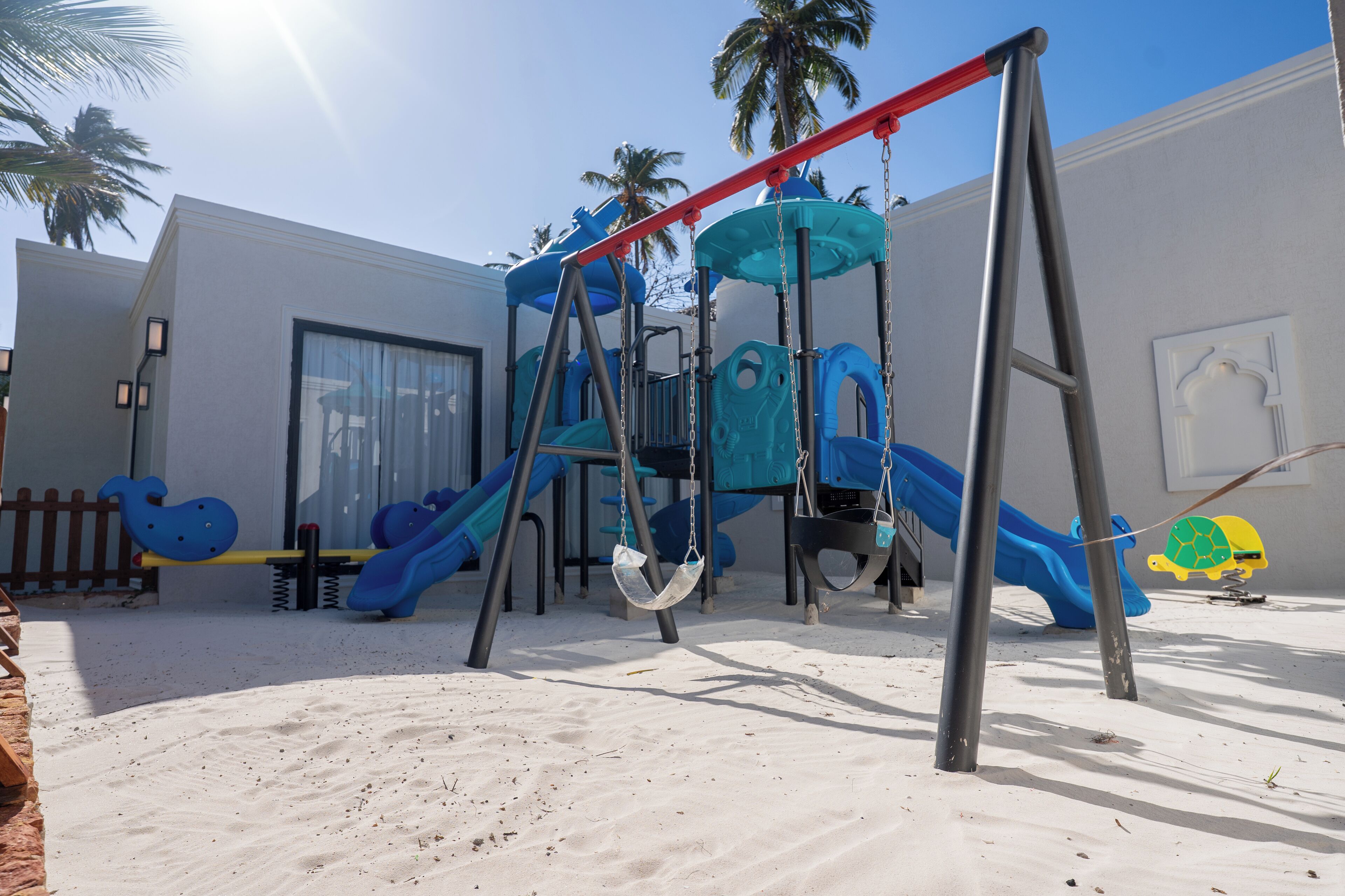 室外兒童遊樂區