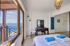 2 slaapkamers, een strijkplank/strijkijzer, gratis wifi, beddengoed