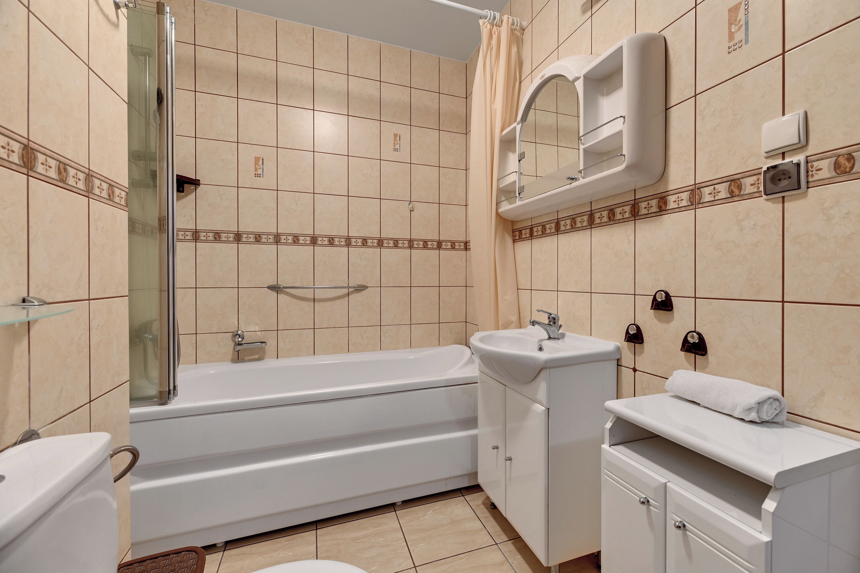 Comfort-Apartment, Balkon | Badezimmer