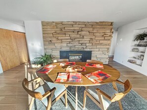 Dining - Retro Retreat Central Location Garage (Grand Junction)
