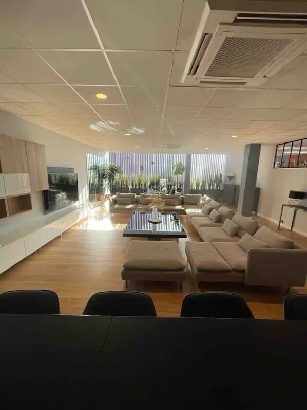 Interior - Duplex apartment in the heart of town (Moulins)